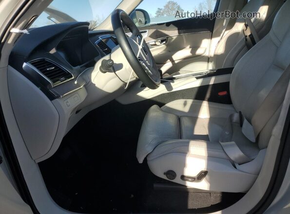 YV4A22PL7M1746243 2021 VOLVO XC90 Gray Вид салону спереду