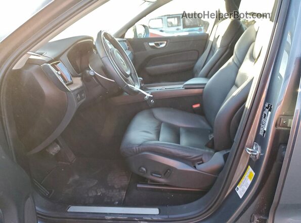 YV4A22RK5M1840271 2021 VOLVO XC60 Серый Вид салона спереди