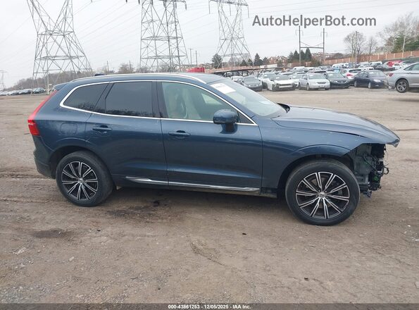 YV4A22RL3M1744650 2021 VOLVO XC60 Blue Widok wnętrza 360 stopni