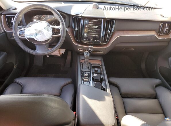 YV4A22RL6L1590708 2020 VOLVO XC60 White Вид панелі приладів