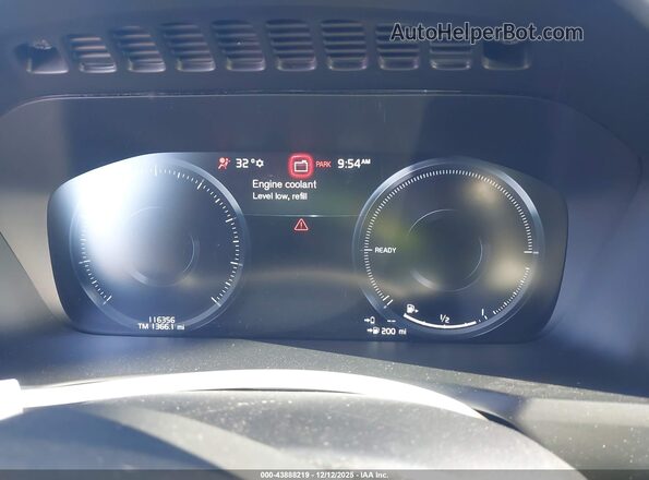 YV4BC0PL6H1181155 2017 VOLVO XC90 HYBRID Black Вид задніх сидінь