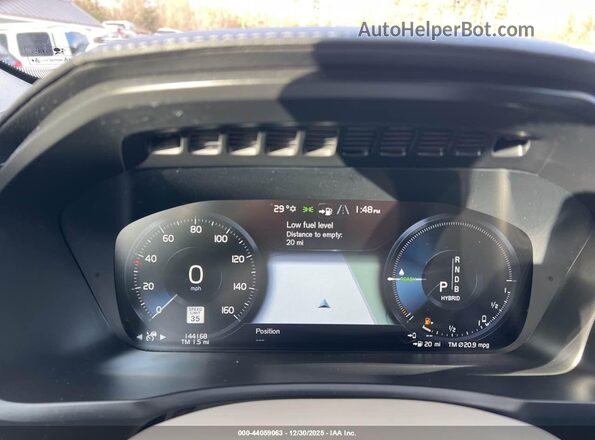 YV4BC0PL8H1109373 2017 VOLVO XC90 HYBRID White Вид задніх сидінь