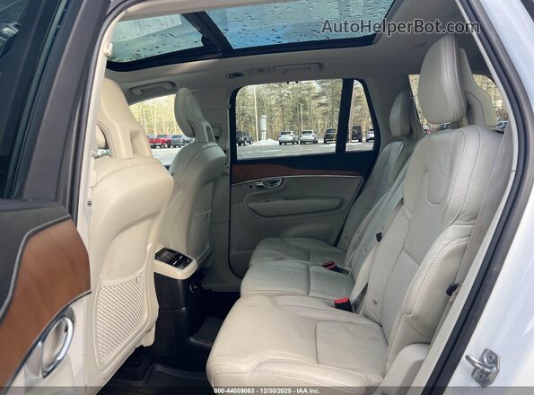 YV4BC0PL8H1109373 2017 VOLVO XC90 HYBRID White Вид наклейки з VIN-кодом