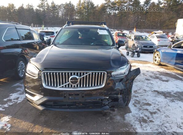 YV4BR0CL8N1821141 2022 VOLVO XC90 RECHARGE PLUG-IN HYBRID Black Widok zestawu wskaźników
