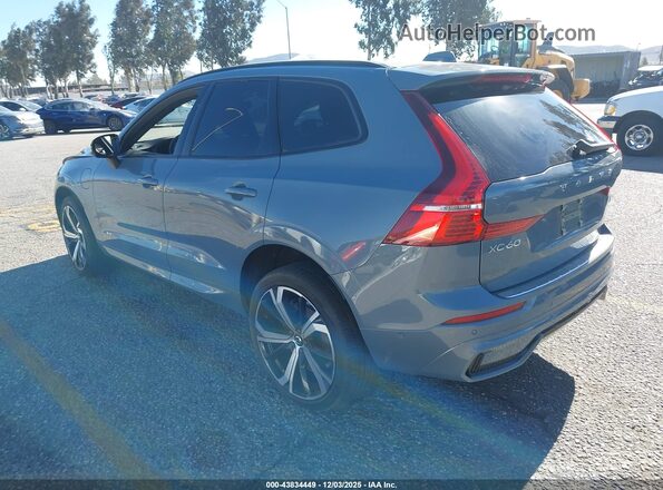 YV4BR0DM3N1965512 2022 VOLVO XC60 RECHARGE PLUG-IN HYBRID Gray Trasero izquierdo