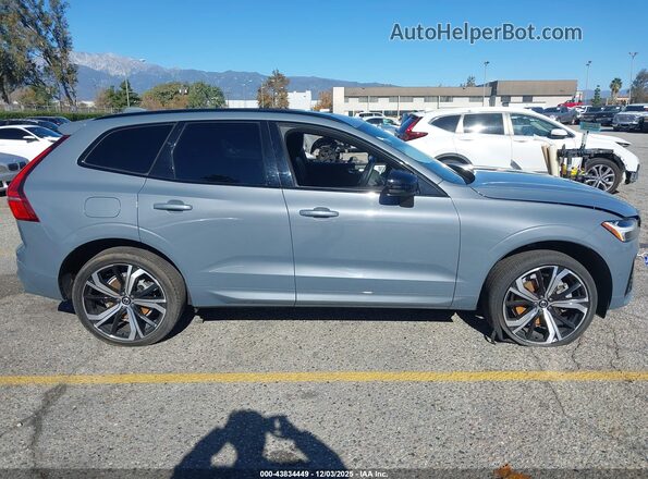YV4BR0DM3N1965512 2022 VOLVO XC60 RECHARGE PLUG-IN HYBRID Gray Vista interior trasera