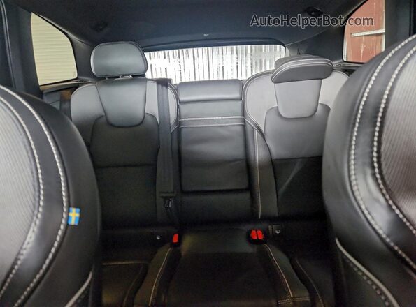YV4BR0DMXM1698254 2021 VOLVO XC60 Silver 