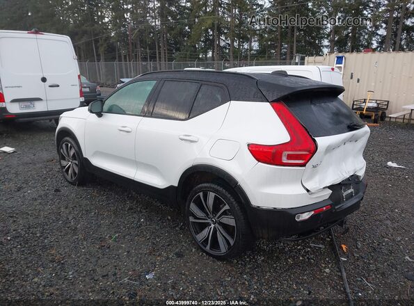 YV4ED3UB9N2775946 2022 VOLVO XC40 RECHARGE PURE ELECTRIC White Tył lewy