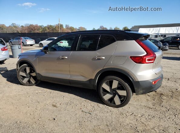 YV4ED3UM1P2031360 2023 VOLVO XC40 Серебряный Задняя левая четверть