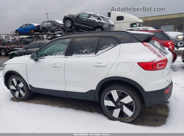 YV4ED3UM3P2002278 2023 VOLVO XC40 RECHARGE PURE ELECTRIC White Панорамний вид салону 360°