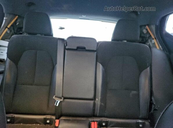 YV4ED3UR0M2583634 2021 VOLVO XC40 Gray Հետևի նստատեղերի տեսք