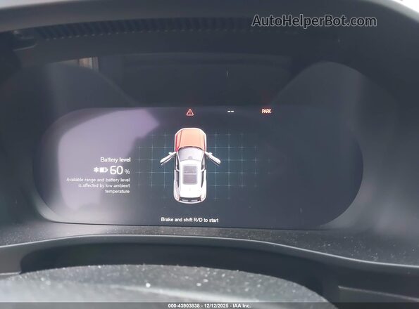 YV4ED3UR1M2564154 2021 VOLVO XC40 RECHARGE PURE ELECTRIC White 