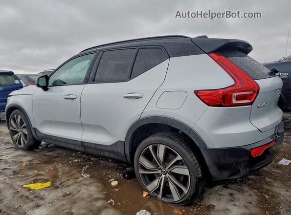 YV4ED3URXM2449519 2021 VOLVO XC40 Серый 