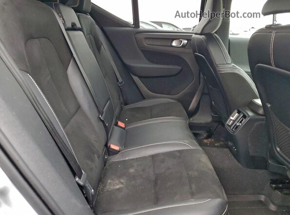 YV4ED3URXM2449519 2021 VOLVO XC40 Серый 