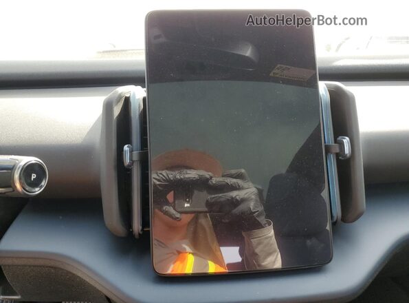 YV4EK3ZK3SS152929 2025 VOLVO EX30 Blue Instrument cluster view