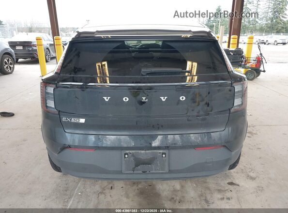 YV4EK3ZL1SS157023 2025 VOLVO EX30 Black 