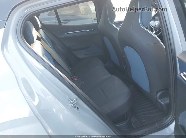 YV4EK3ZL9SS135223 2025 VOLVO EX30 Gray Вид наклейки з VIN-кодом