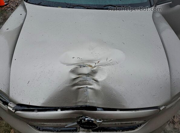 YV4ER3XM3R2234606 2024 VOLVO XC40 Silver Vista del compartimento del motor