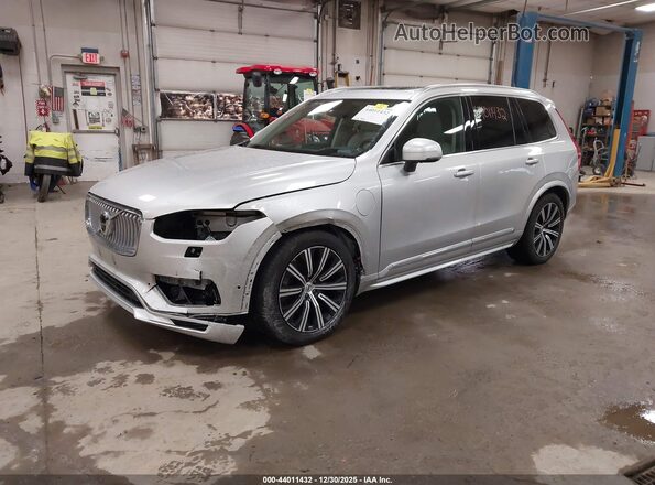 YV4H60CL7N1841206 2022 VOLVO XC90 RECHARGE PLUG-IN HYBRID Silver Front left