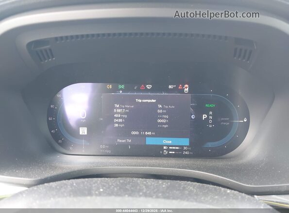 YV4H60DA1P1376177 2023 VOLVO XC60 RECHARGE PLUG-IN HYBRID White უკანა სავარძლების ხედი