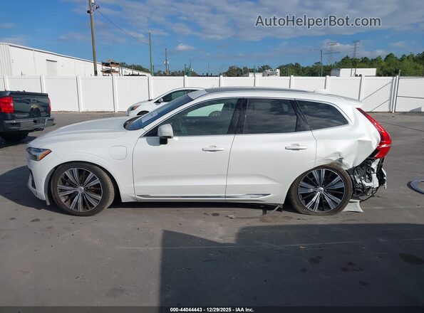 YV4H60DA1P1376177 2023 VOLVO XC60 RECHARGE PLUG-IN HYBRID White 