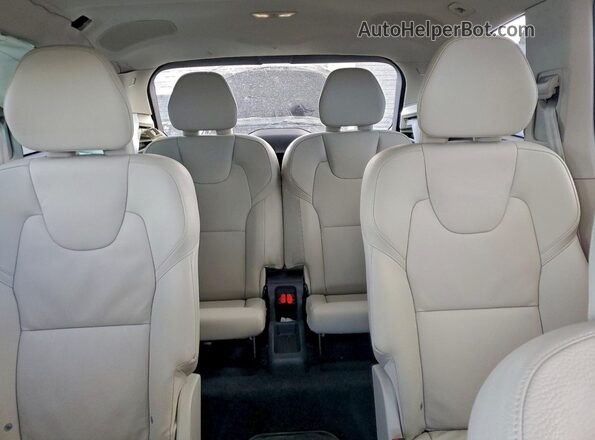 YV4H60LE0R1179587 2024 VOLVO XC90 Gray 