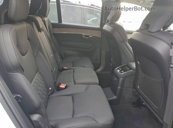 YV4H60PB7S1371417 2025 VOLVO XC90 White უკანა სალონის ხედი