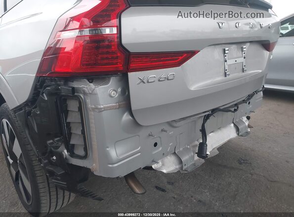 YV4H60RC0S1007619 2025 VOLVO XC60 PLUG-IN HYBRID Gray Widok z przodu