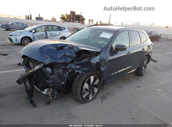 YV4H60RC2S1074772 2025 VOLVO XC60 PLUG-IN HYBRID Dark Blue Передня ліва чверть