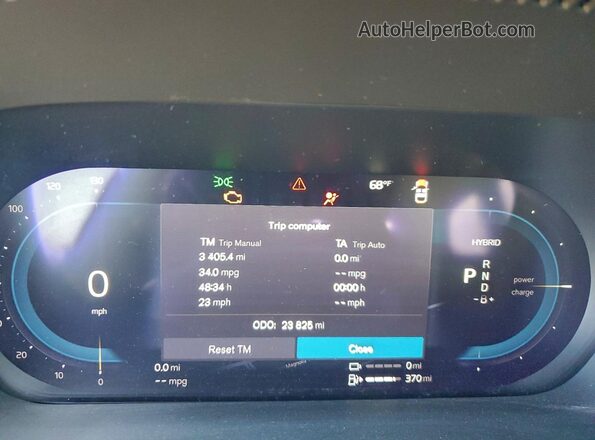 YV4H60RJ0S1039744 2025 VOLVO XC60 Black Widok zestawu wskaźników