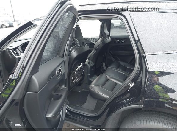 YV4H60RM9S1147516 2025 VOLVO XC60 PLUG-IN HYBRID Black VIN կոդի պիտակի տեսք