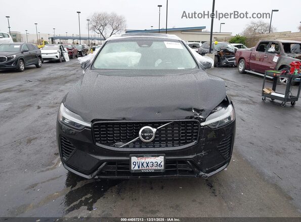 YV4H60RM9S1147516 2025 VOLVO XC60 PLUG-IN HYBRID Black Սարքավորումների վահանակի տեսք