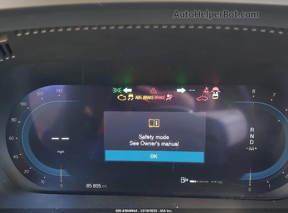 YV4L12DN4P1254968 2023 VOLVO XC60 Blue Vista de los asientos traseros