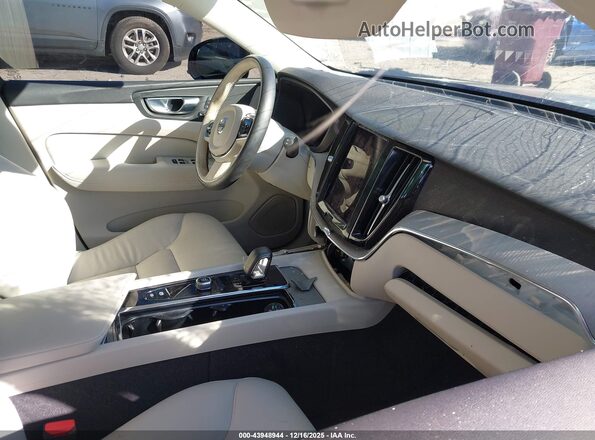 YV4L12DN4P1254968 2023 VOLVO XC60 Blue Vista interior delantera