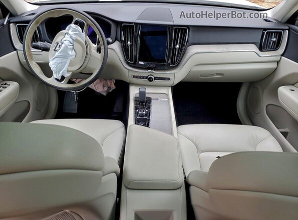 YV4L12DW1P1300670 2023 VOLVO XC60 White Dashboard view