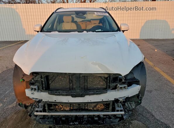YV4L12RK4N1019806 2022 VOLVO XC60 White Vista frontal