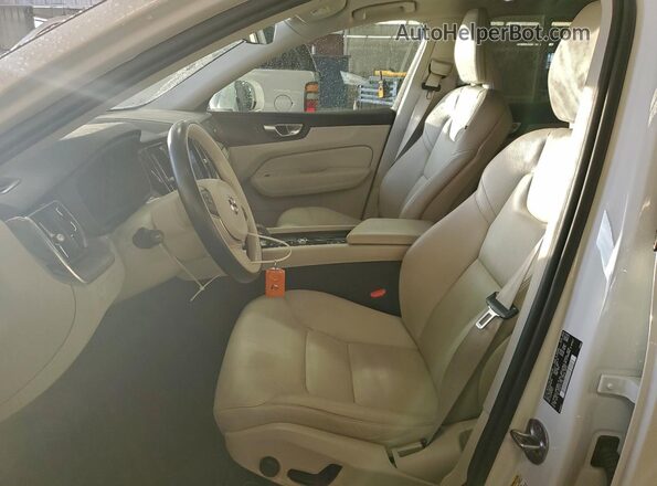 YV4L12RK5N1036193 2022 VOLVO XC60 White 