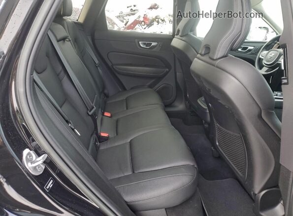 YV4L12RK5N1086236 2022 VOLVO XC60 Black Vista de los asientos traseros