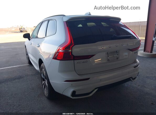 YV4L12RK7R1829629 2024 VOLVO XC60 White Trasero izquierdo