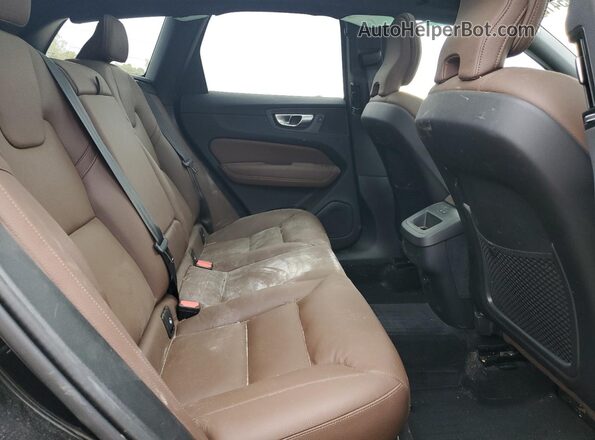 YV4L12RL4R1837583 2024 VOLVO XC60 Black 