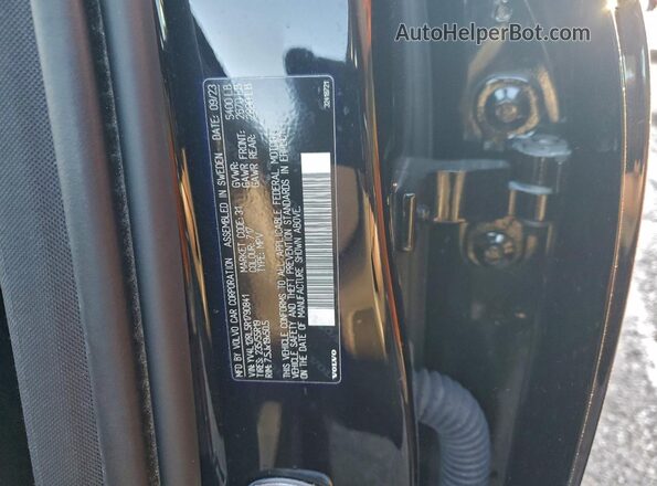 YV4L12RL5R1790841 2024 VOLVO XC60 Black 