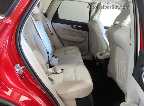 YV4L12RN5P1331534 2023 VOLVO XC60 Red Սալոնի հետևի տեսք