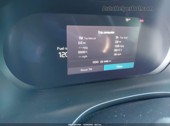 YV4L12RV5P1322980 2023 VOLVO XC60 Gray Vista de los asientos traseros