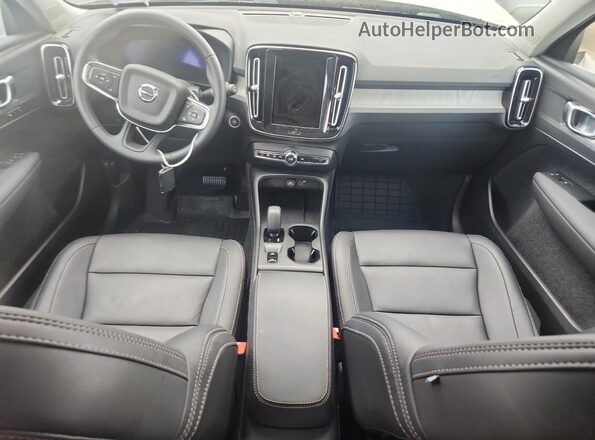 YV4L12UJ3S2600136 2025 VOLVO XC40 Tan წინა პანელის ხედი
