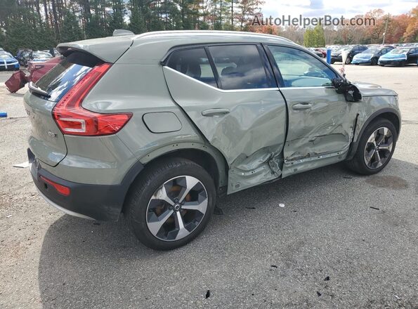 YV4L12UN3P2029368 2023 VOLVO XC40 Green 