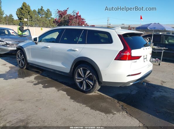 YV4L12WK0S2149799 2025 VOLVO V60 CROSS COUNTRY White უკანა მარცხენა