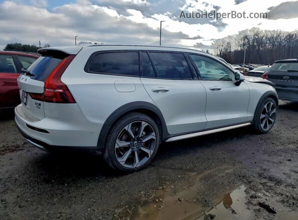 YV4L12WL8S2146691 2025 VOLVO V60 White Հետևի աջ