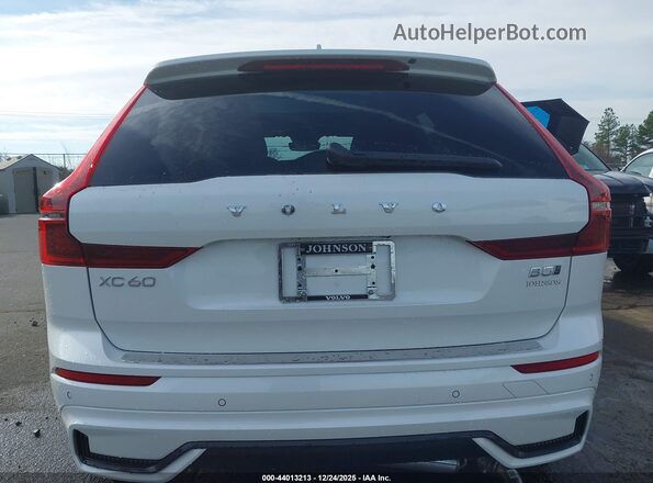 YV4M12RC6T1341535 2026 VOLVO XC60 White 