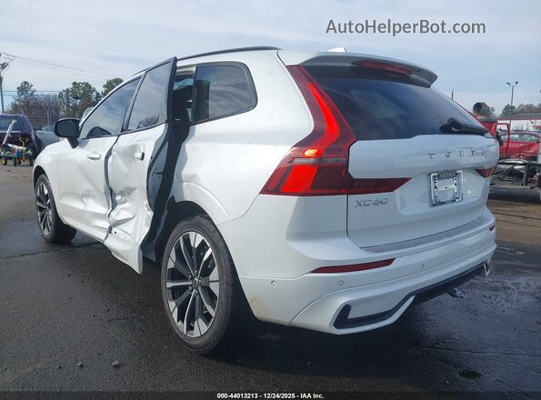YV4M12RC6T1341535 2026 VOLVO XC60 White Trasero izquierdo