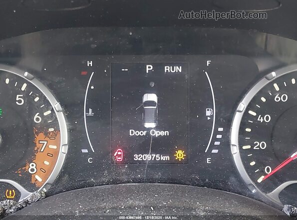 ZACCJABB7JPH05050 2018 JEEP RENEGADE White 